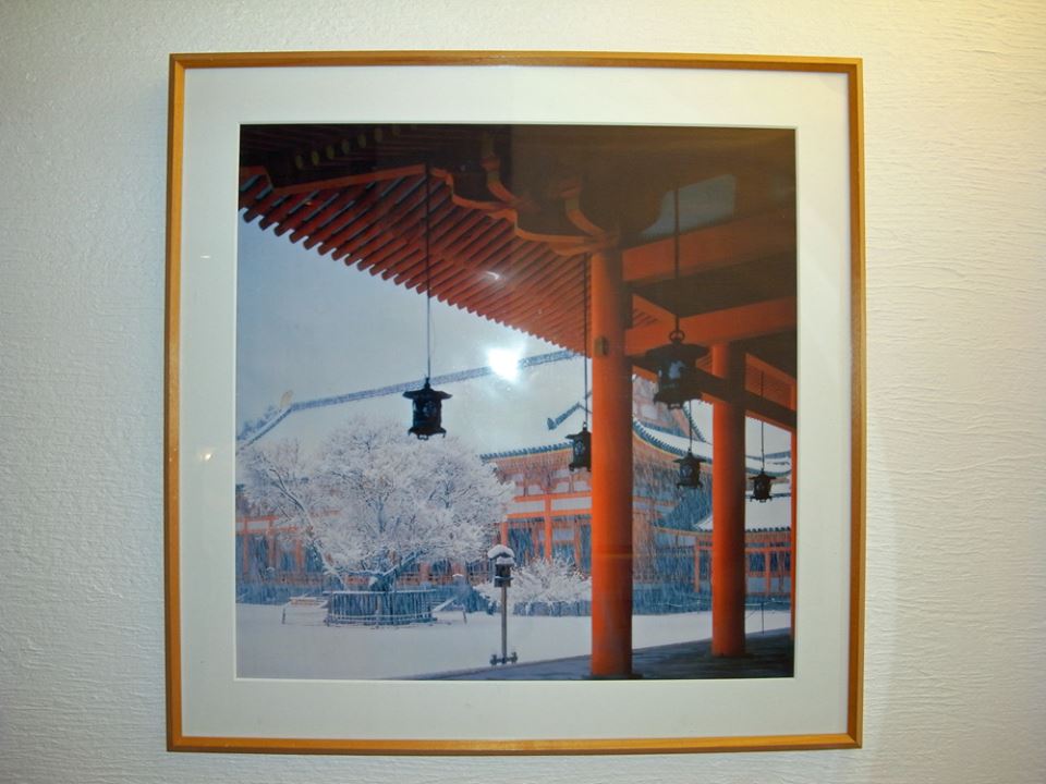 院内ポスターは雪の平安神宮